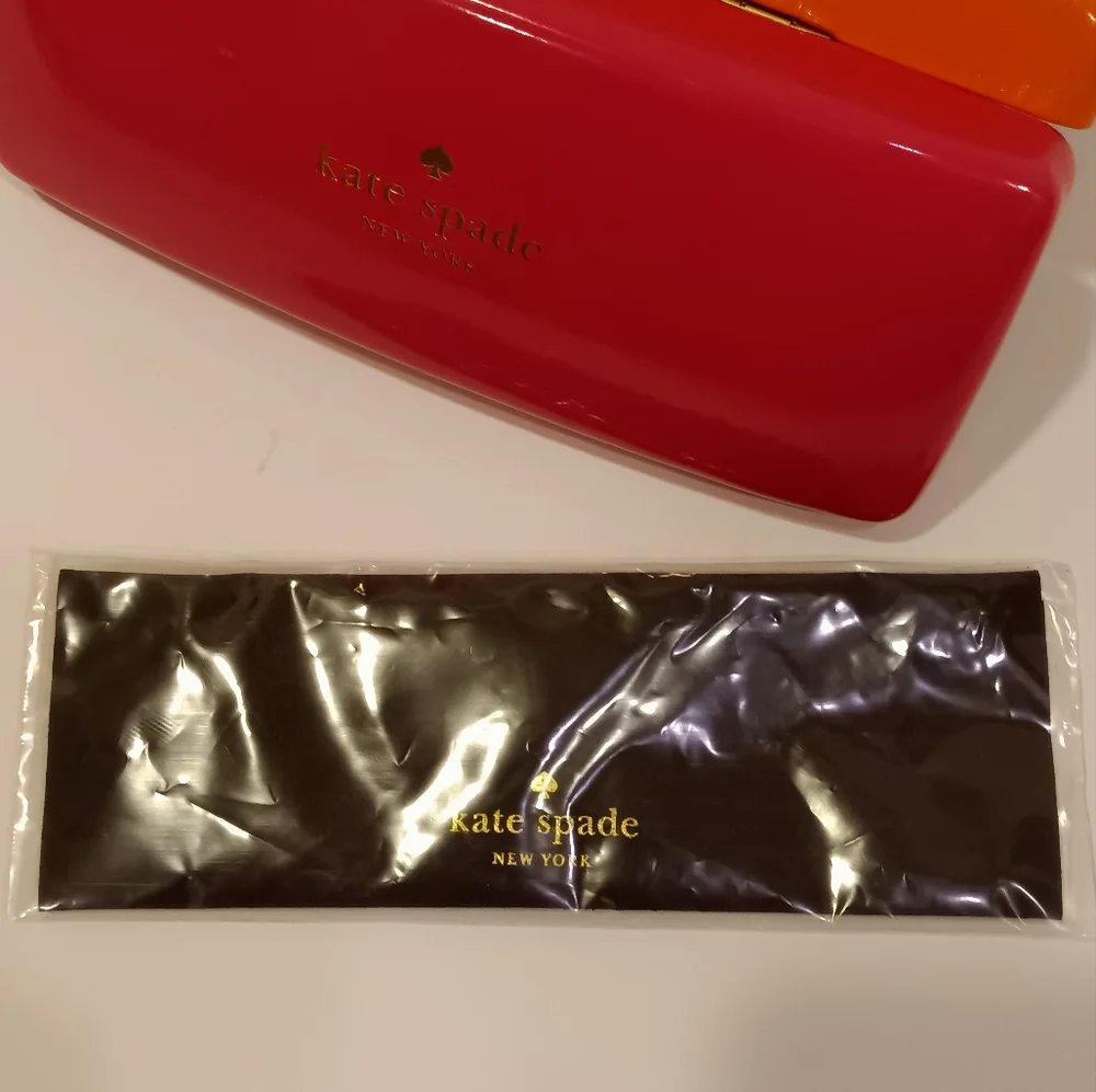 Kate Spade Eyeglass Cases with Cleaning Cloth - Picture 2 of 10